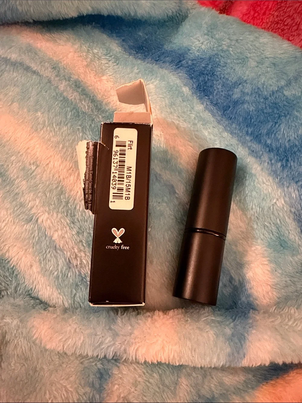 Youngblood intimatte mineral